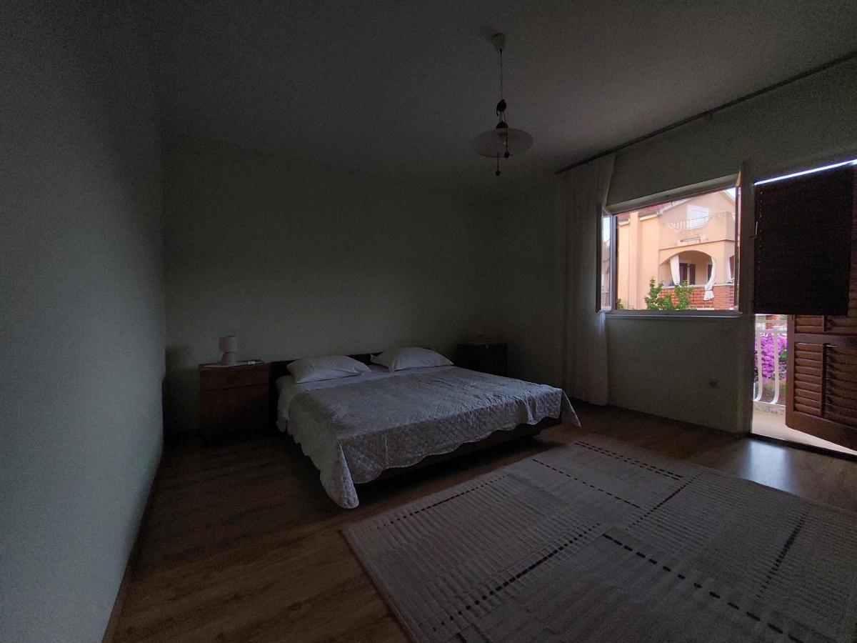 Apartman Stipe Grebaštica Eksteriør bilde