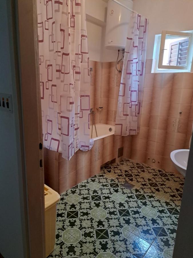 Apartman Stipe Grebaštica Eksteriør bilde